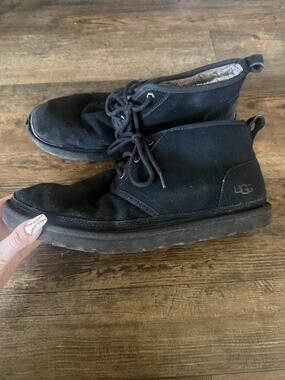 UGG Neumel Boots Mens 14 Black Suede Shearling Lined Chukka Ankle